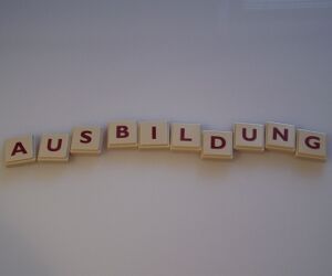 Ausbildungssuche (Foto: derateru / pixelio.de)