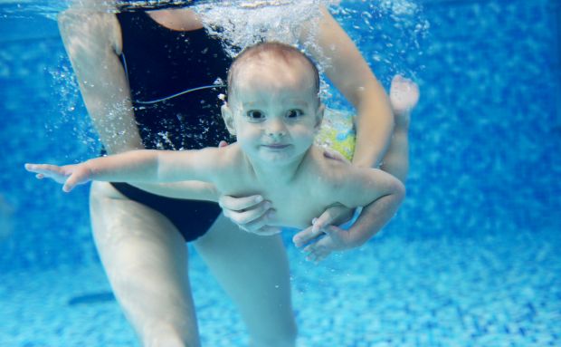 Babyschwimmen in Dresden